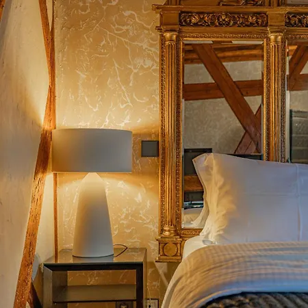 Le B. Suites, Chambres&Restaurant-2