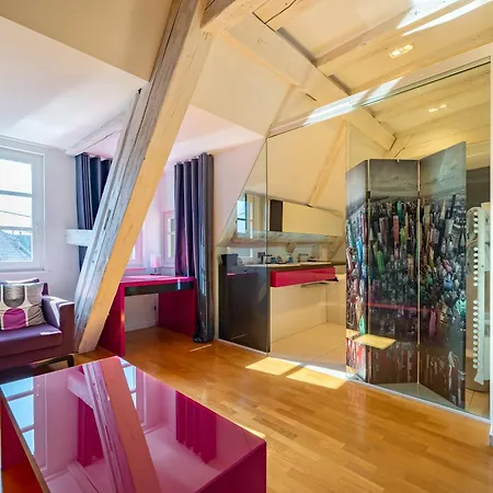 Le B. Suites, Chambres&Restaurant-3