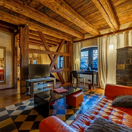 Le B. Suites, Chambres&Restaurant-2